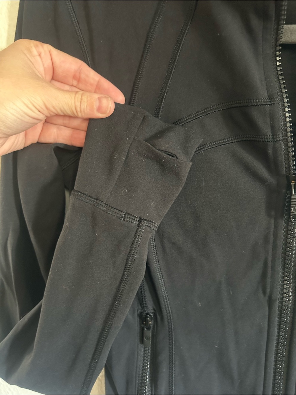 Lululemon Define Cropped Black Fitted Jacket Womens Size 4 - Picture 6 of 10
